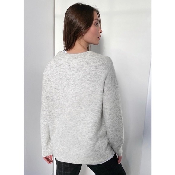 The Group by Babaton Thurlow Sweater - Picture 5 of 5